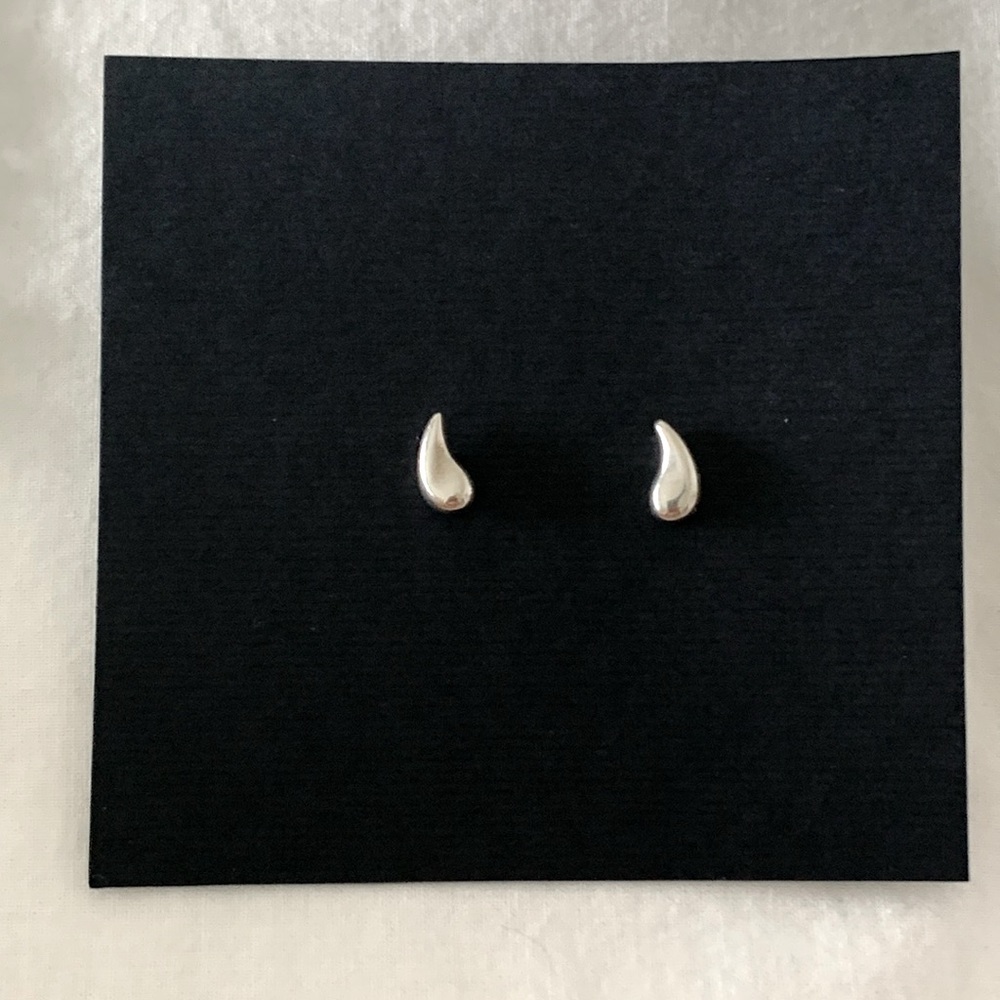 Tiffany Elsa Peretti Mini Bean Sterling Silver Earrings